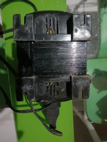 Vende-se Transformado pra ar condicionado 200 v
