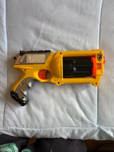 Nerf maverick rev-6 