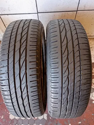 Pneus Bridstone ref 185 60 15 RS 600 os 2