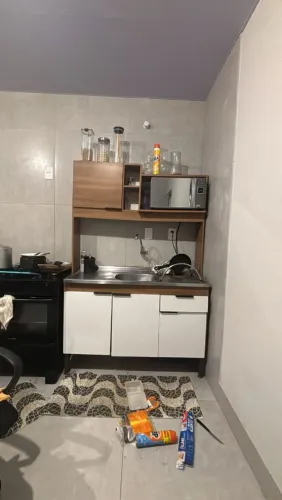 Vende-se armário de cozinha com cuba em inox 