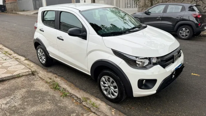 Fiat Mobi Like 1.0 Fire Flex 5P. 2025