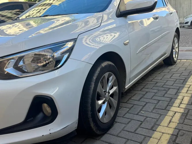 Chevrolet Onix Hatch LT 1.0 12V TB Flex Aut. 4P 2020