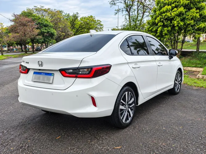 Honda City Sedan Touring 1.5 Flex 16V 4P Aut. 2022