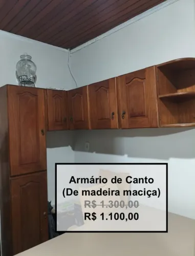 Armário de Canto Planejado/Cozinha em Madeira Maciça