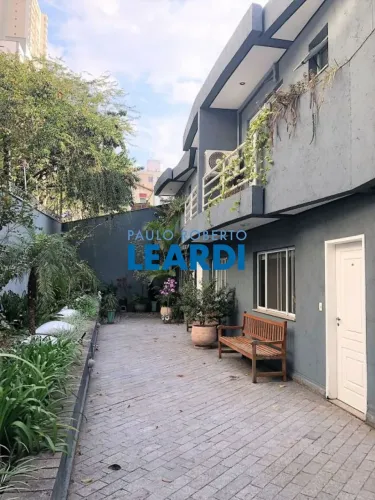 CASA EM CONDOMÍNIO - POMPEIA - SP