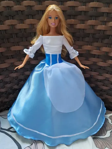 Vestido artesanal Rapunzel 