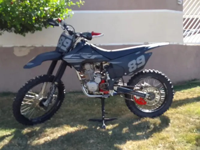 Vendo crf 230