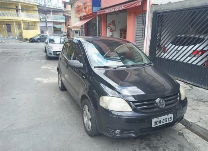 Volkswagen Fox Plus 1.6mi/ 1.6mi Total Flex 8V 4P 2005