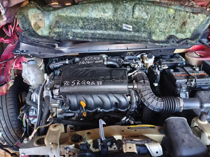VENDO MOTOR KICKS 1.6 16V 2024