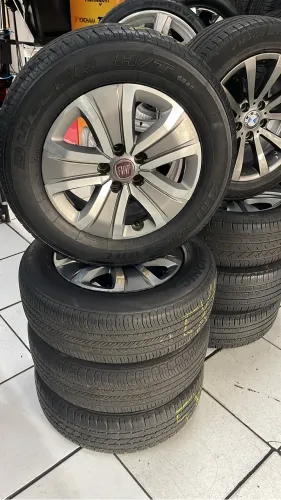 Rodas Fiat toro com pneus 