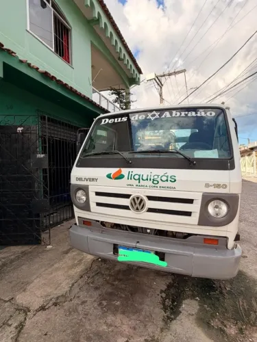 Vendo caminhão