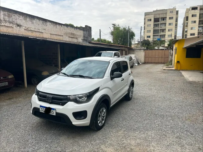 Fiat Mobi Like 1.0 Fire Flex 5P. 2024