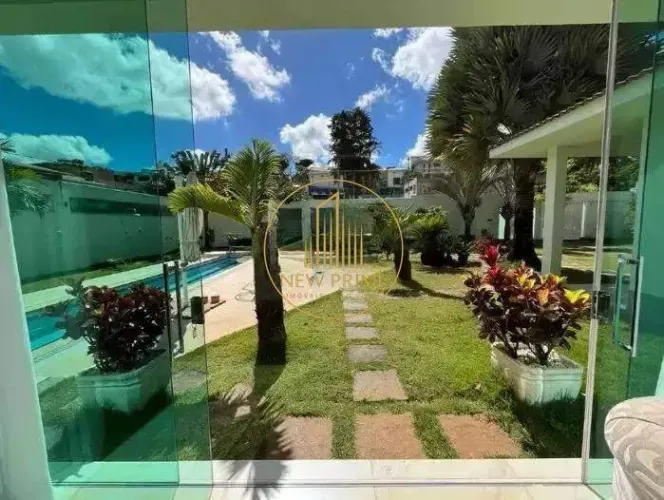 Casa de Alto Padrão com Vista Definitiva para Belo Horizonte | 5 Quartos | Piscina Aquecid