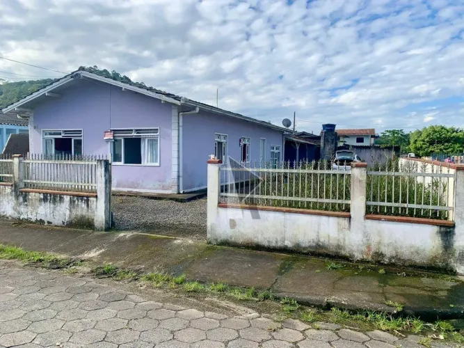 Casa à venda, 75 m² por R$ 318.000,00 - Margem Esquerda - Ilhota/SC
