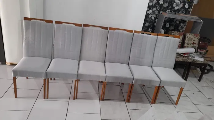 Mesa de vidro 6 cadeiras nova sem uso ENTREGO