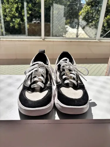 Tênis Unissex Ua Ultrarange Neo Vr3 Off White Vans