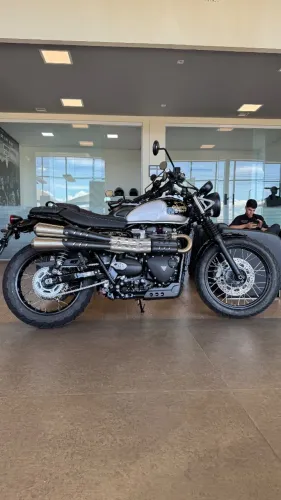 Triumph Scrambler 900 25/25 Icon Edition | 0KM Emplacada!