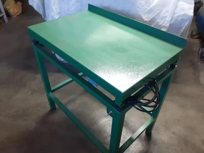 Mesa vibratória Para concreto gesso etc 