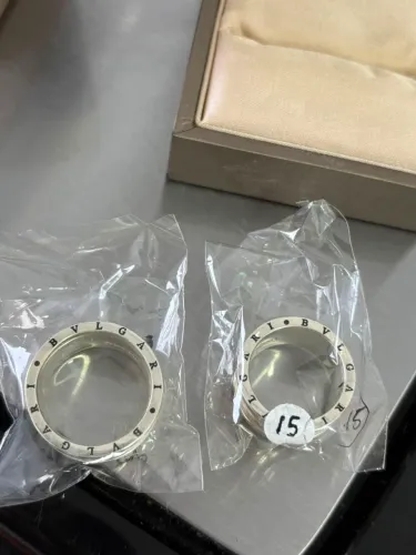 Anel de Prata 925 com Microzircônias - Aro 15 - Acompanha Certificado