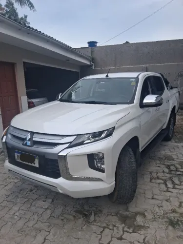 Mitsubishi L200 Triton Sport HPE 2.4 CD Diesel Aut. 2022