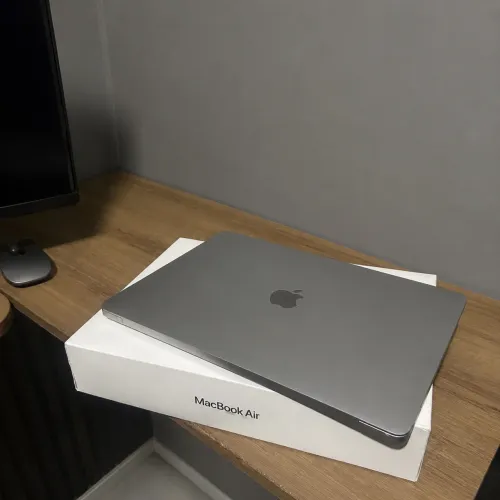 MacBook Air M1