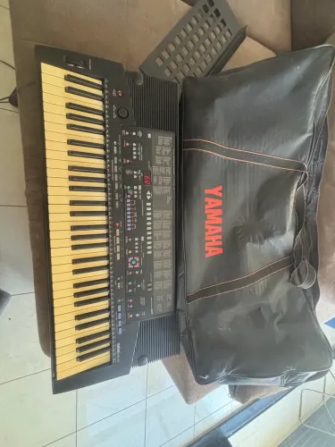 Teclado Yamaha