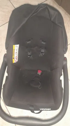 Vende-se uma caderinha de bebe de 0 a 13 kilo