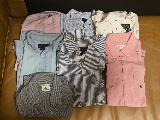 Lote de roupas de marca masculinas