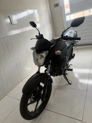 Fazer 150 UBS 25