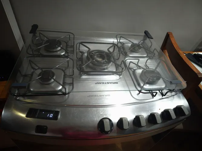 Fogão Brastemp 5 bocas acendimento automático