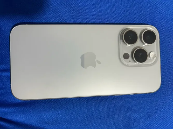 iPhone 15 Pro 128 GB leia o anúncio