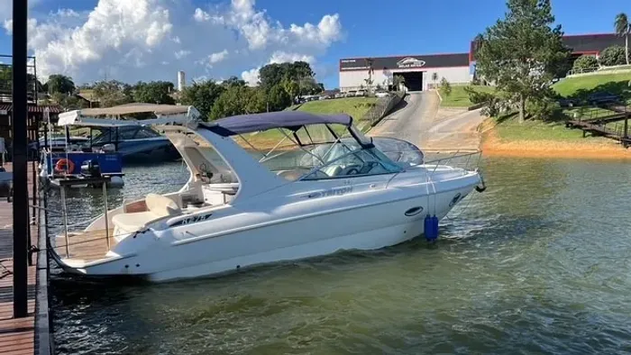 LINDA LANCHA TRITON 275