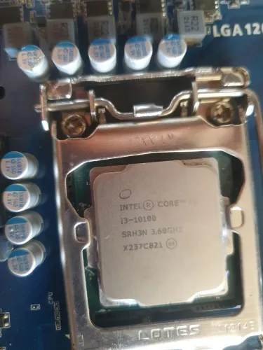 Processador Intel i3 de 10° geração