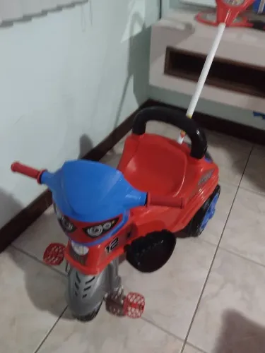 Triciclo/Carrinho de Bebê 