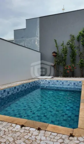 Casa em condomínio para venda com 3 quartos 196m² - Condomínio Quinta Ranieri Green