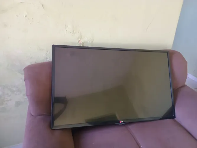 Vendo TV de 42 polegadas