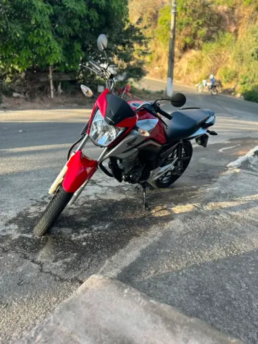 Honda CG 160 Titan 2023 - 6.000 km (Impecável / Doc 2026 Pago)