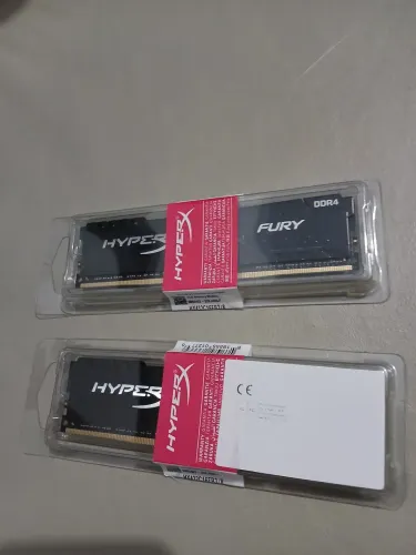 2 PENTES DE MEMÓRIA RAM DDR4 HYPER X