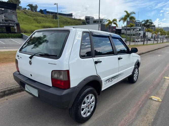 Fiat Uno Mille WAY Economy 1.0 F.flex 4P 2013