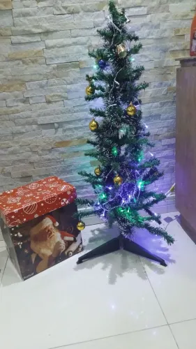 Árvore de natal 1 metro 50 reais