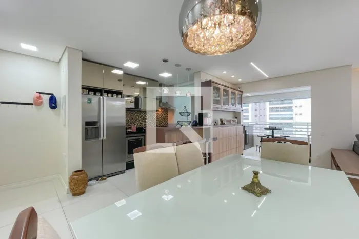 Apartamento à Venda - Centro, 2 Quartos, 83 m2