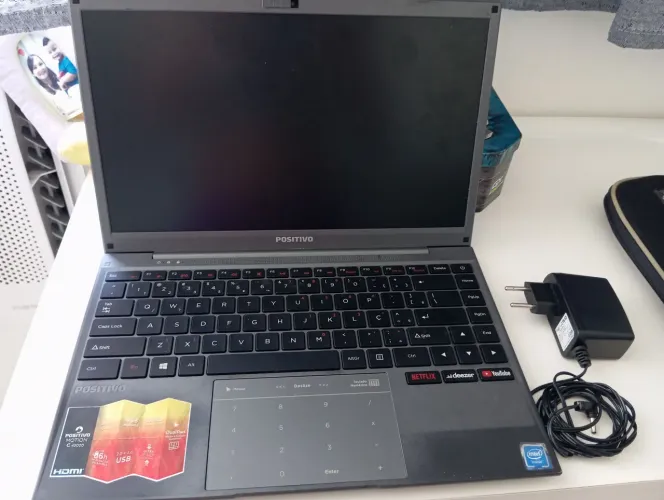 Notebook Positivo 