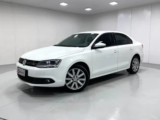 Volkswagen Jetta Comfortline 2.0 T.flex 8V 4P Tipt. 2014