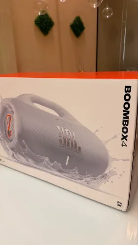JBL Boombox 4 White Nova