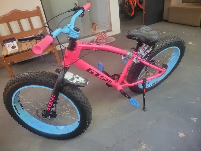 Bike FAT Gtsm1 freio Hidráulico 7 Marchas com menos de 7 meses de uso Modelo Praiano