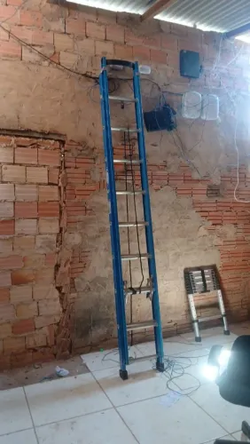 Eacada de fibra