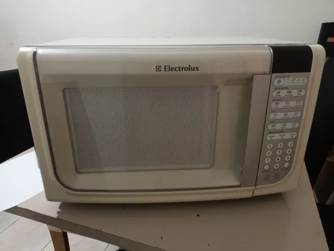 Microondas 31 litros