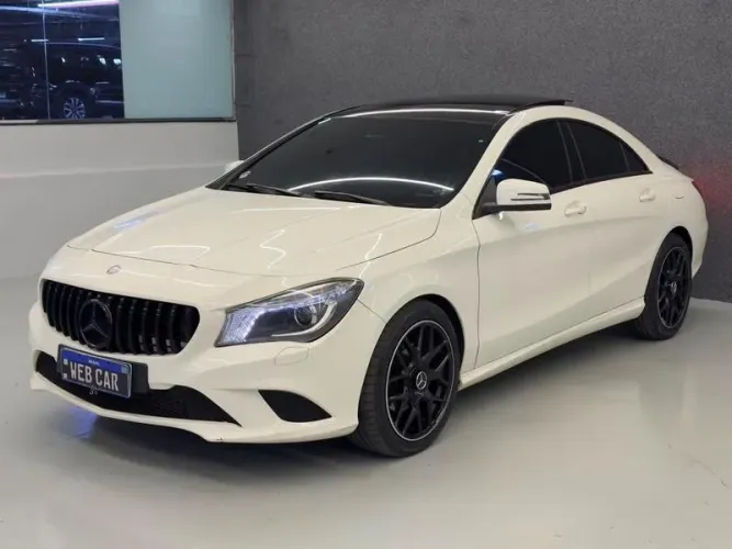Mercedes-Benz CLA-200 Vision 1.6 TB 16V Flex Aut. 2014