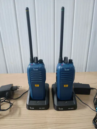 Rádio Icom IC F3201DEX VHF