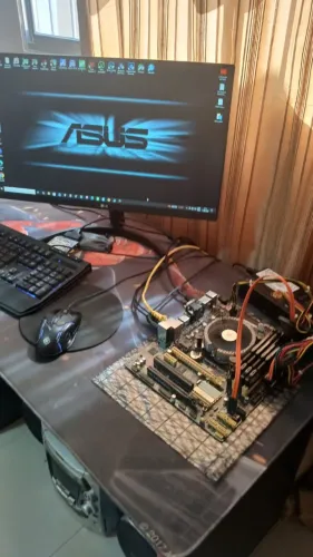 Kit Placa Mãe Asus B85M-E/BR Socket LGA 1150 4 Geração i7 4790 32 Giga  Leia a Descrição